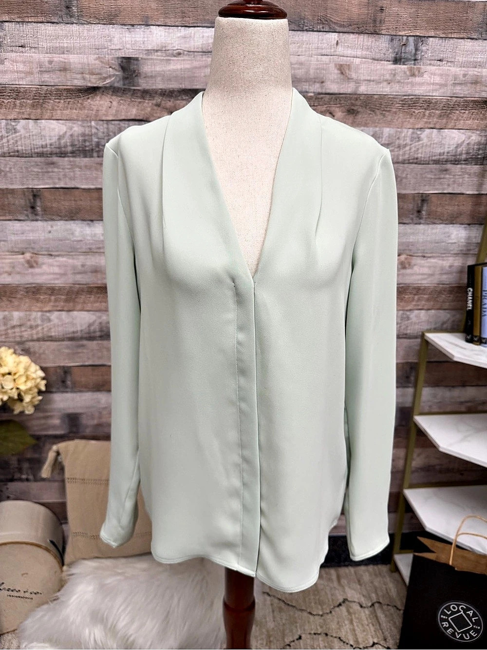 Babaton mint button down blouse S